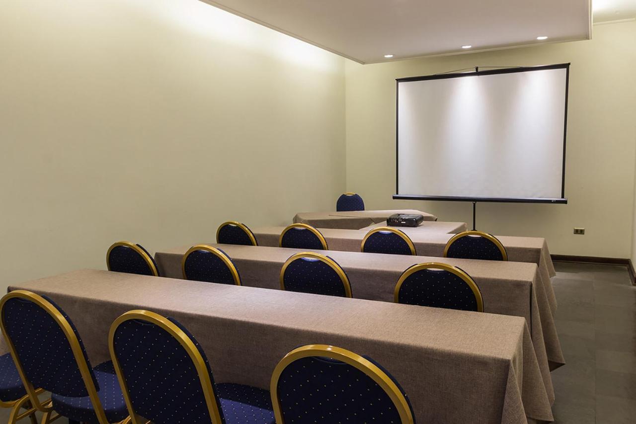 Hotel Club Ла Серена Екстериор снимка